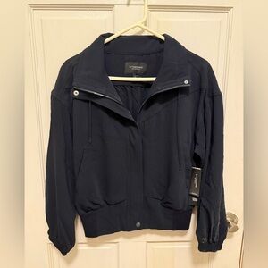 NWT Liverpool Navy Zip-Up Jacket. Size Medium